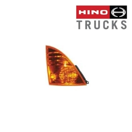 HINO LAMPA NAROŻNA BURSZTYNOWA 2-ŻARÓWKA PRAWA